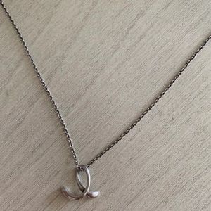 ❌SOLD❌Tiffany & co. Elsa Peretti letter E pendant